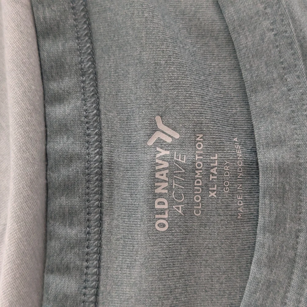 Lot Of 3 - Old Navy Active XL Tall Cloudmotion Long Sleeve Tunic Tees - Picture 3 of 12